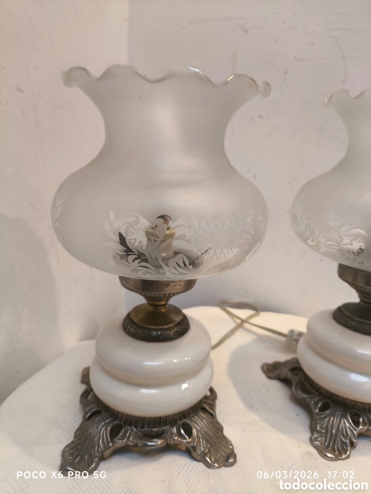 Antig&uuml;edades: Pareja de l&aacute;mparas antiguas de mesa - Foto 2