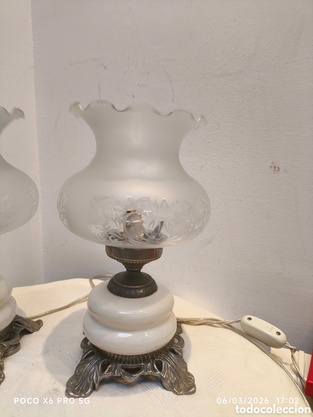 Antig&uuml;edades: Pareja de l&aacute;mparas antiguas de mesa - Foto 3