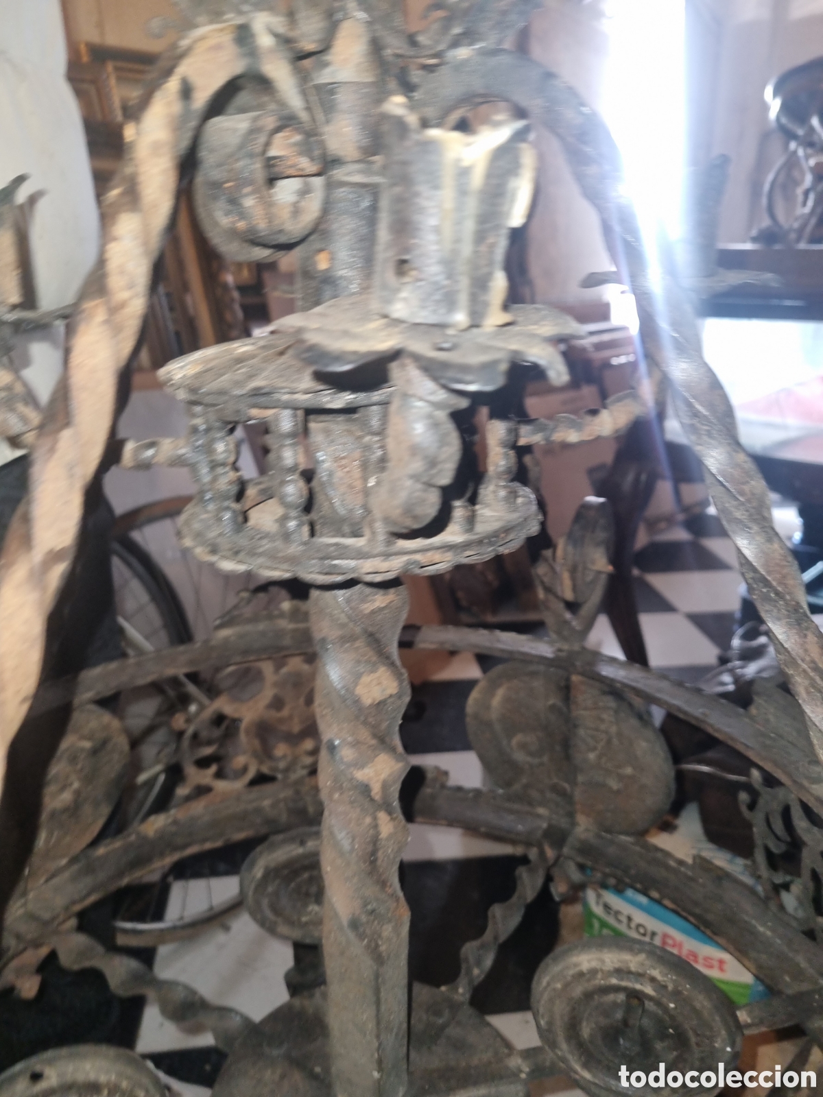 Antig&uuml;edades: LAMPARA DE HIERRO .SIGLO XIX - Foto 9
