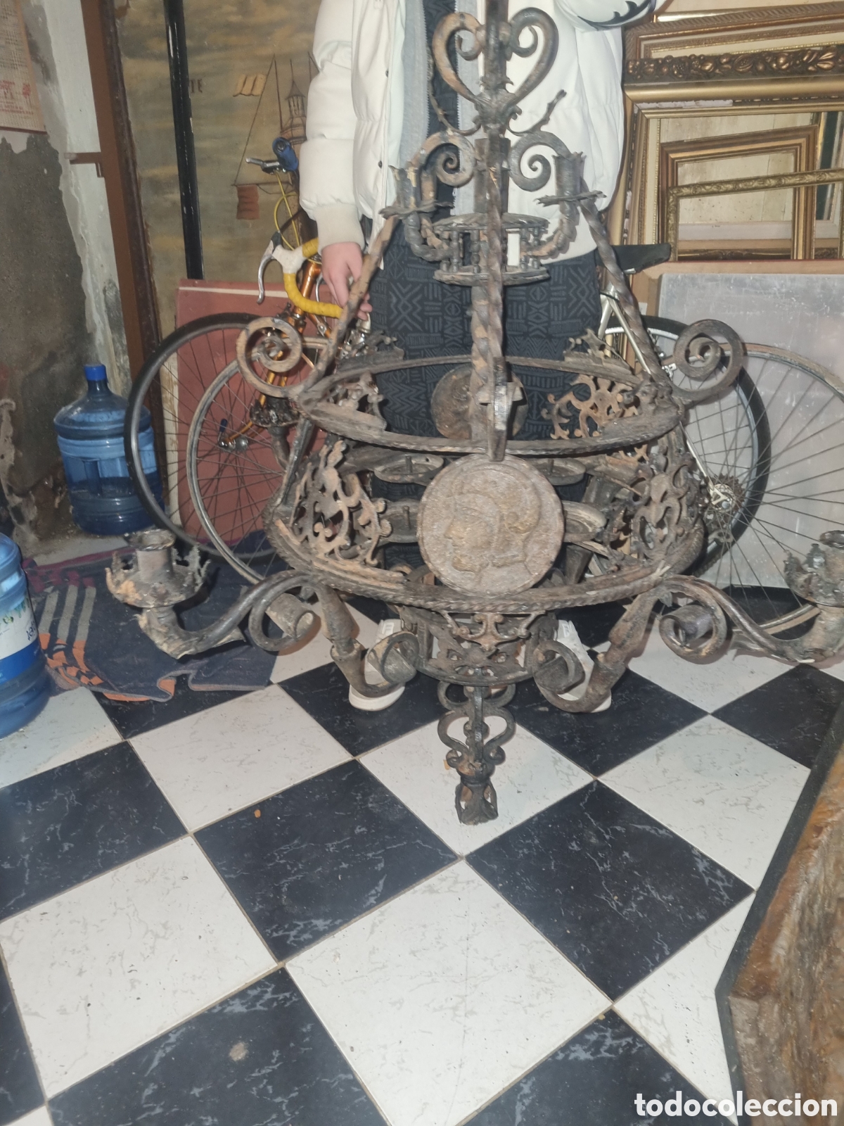 Antig&uuml;edades: LAMPARA DE HIERRO .SIGLO XIX - Foto 1