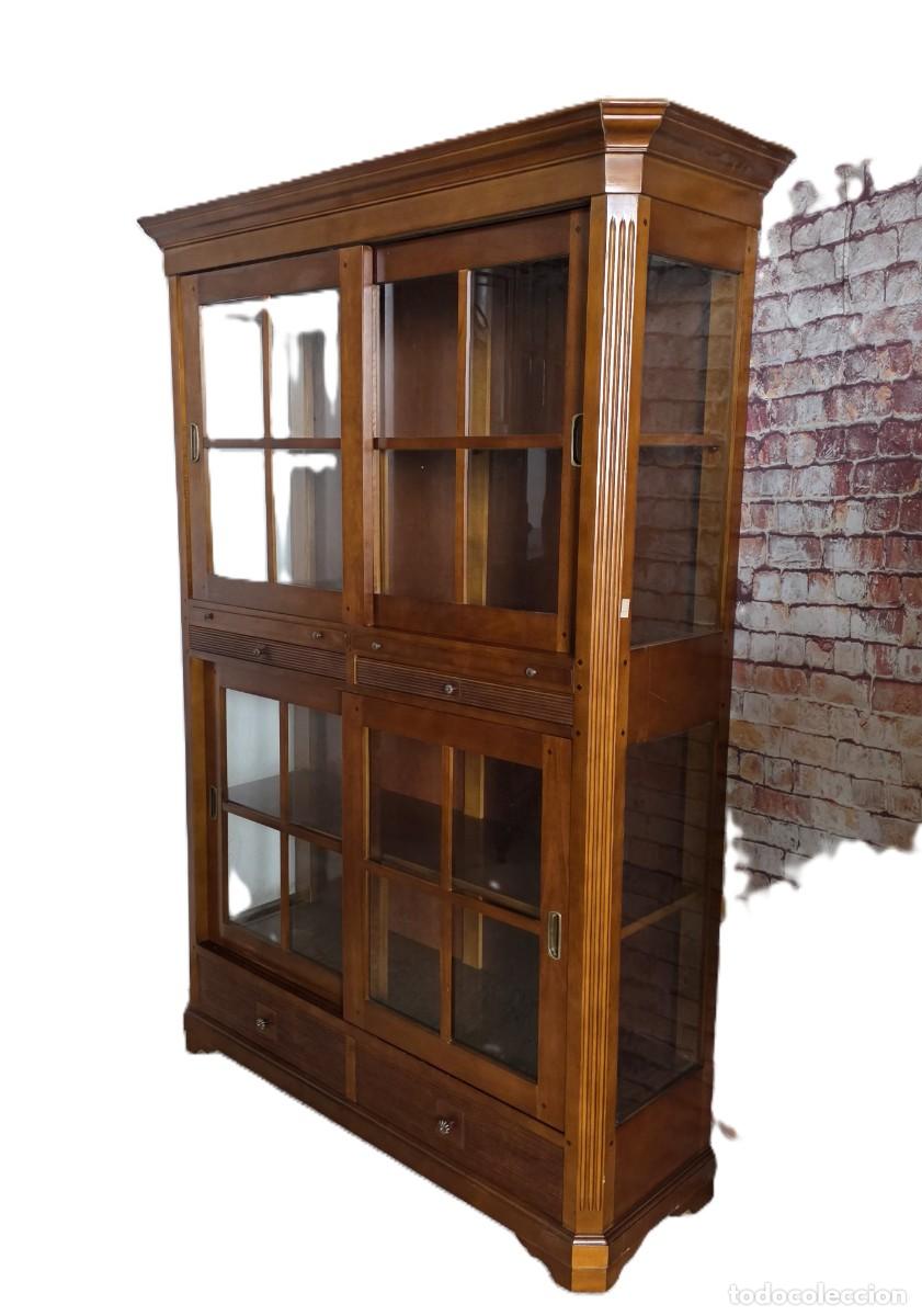 Antig&uuml;edades: Vitrina de madera de estilo colonial - Foto 3