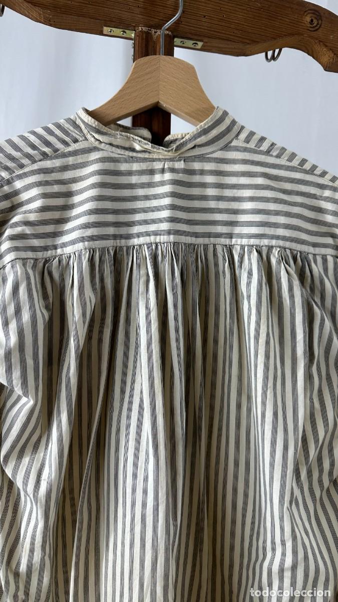 Antig&uuml;edades: Antigua camisa de rayas gris y blanco - Foto 7