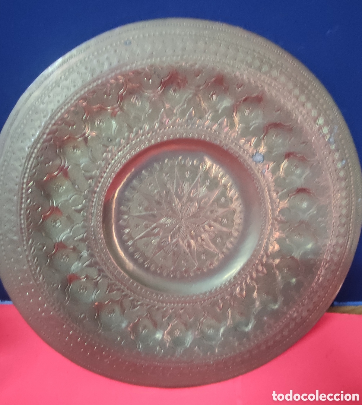 Antig&uuml;edades: Antiguo plato labrado marroqui - Foto 1
