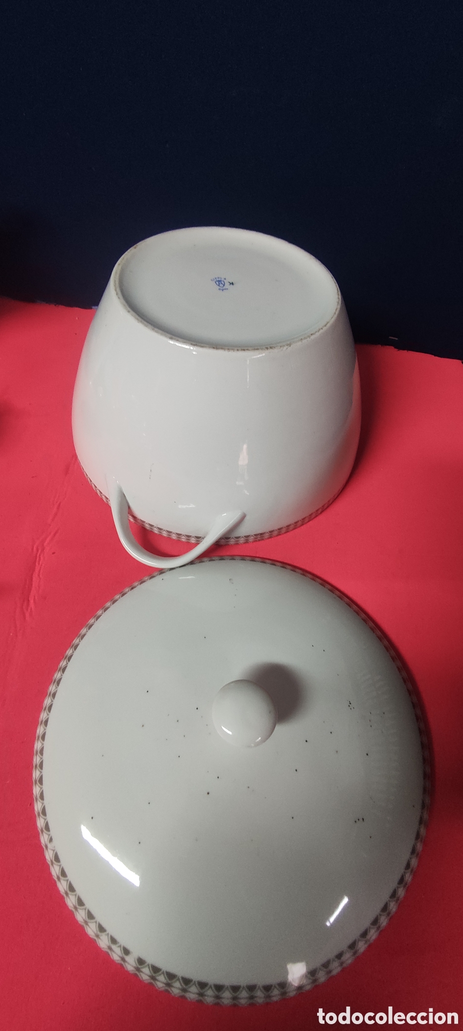 Antig&uuml;edades: Antigua sopera de porcelana - Foto 6