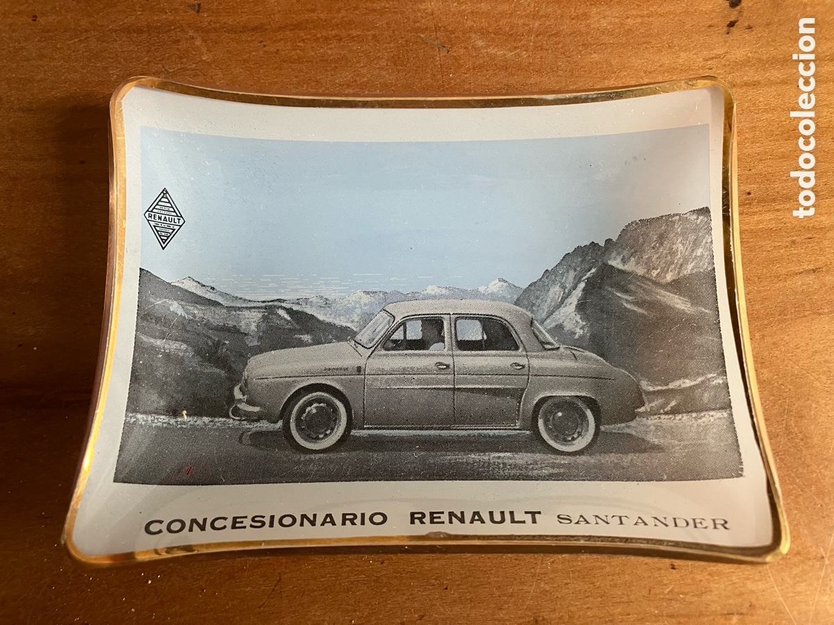 Antig&uuml;edades: Cenicero de opalina Renault - Foto 1