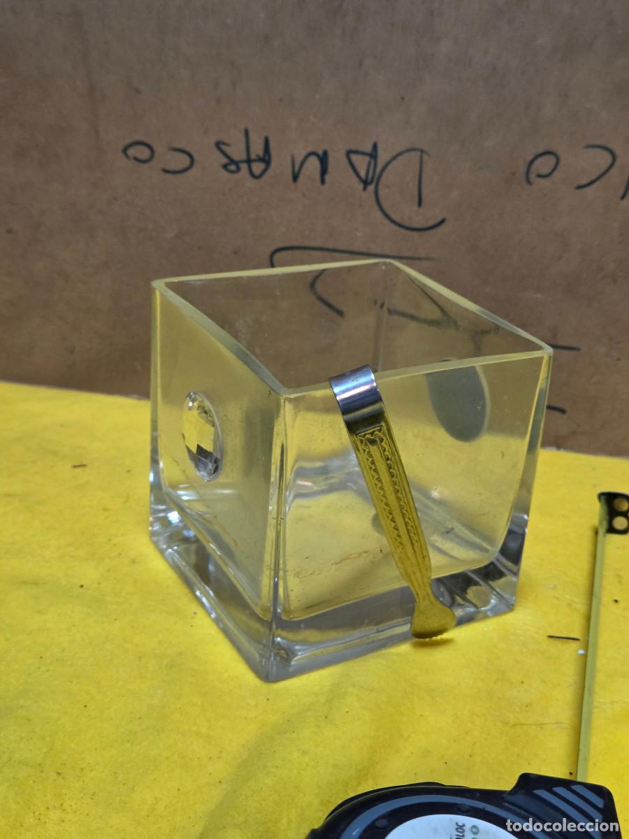 Antig&uuml;edades: cubitera de cristal vintage - Foto 1