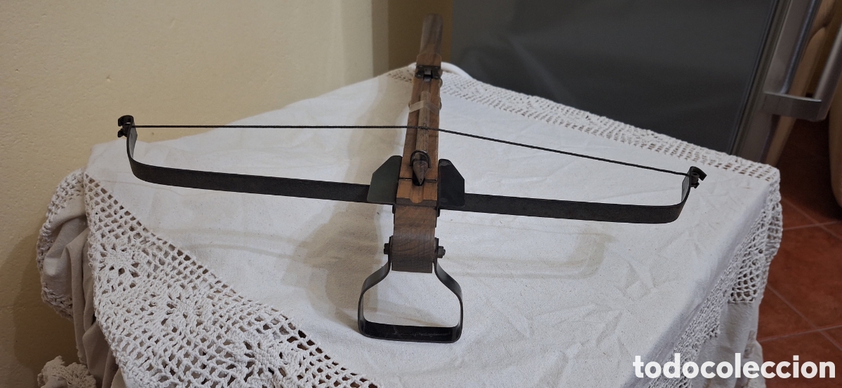 Antig&uuml;edades: Ballesta estilo medieval - Foto 2