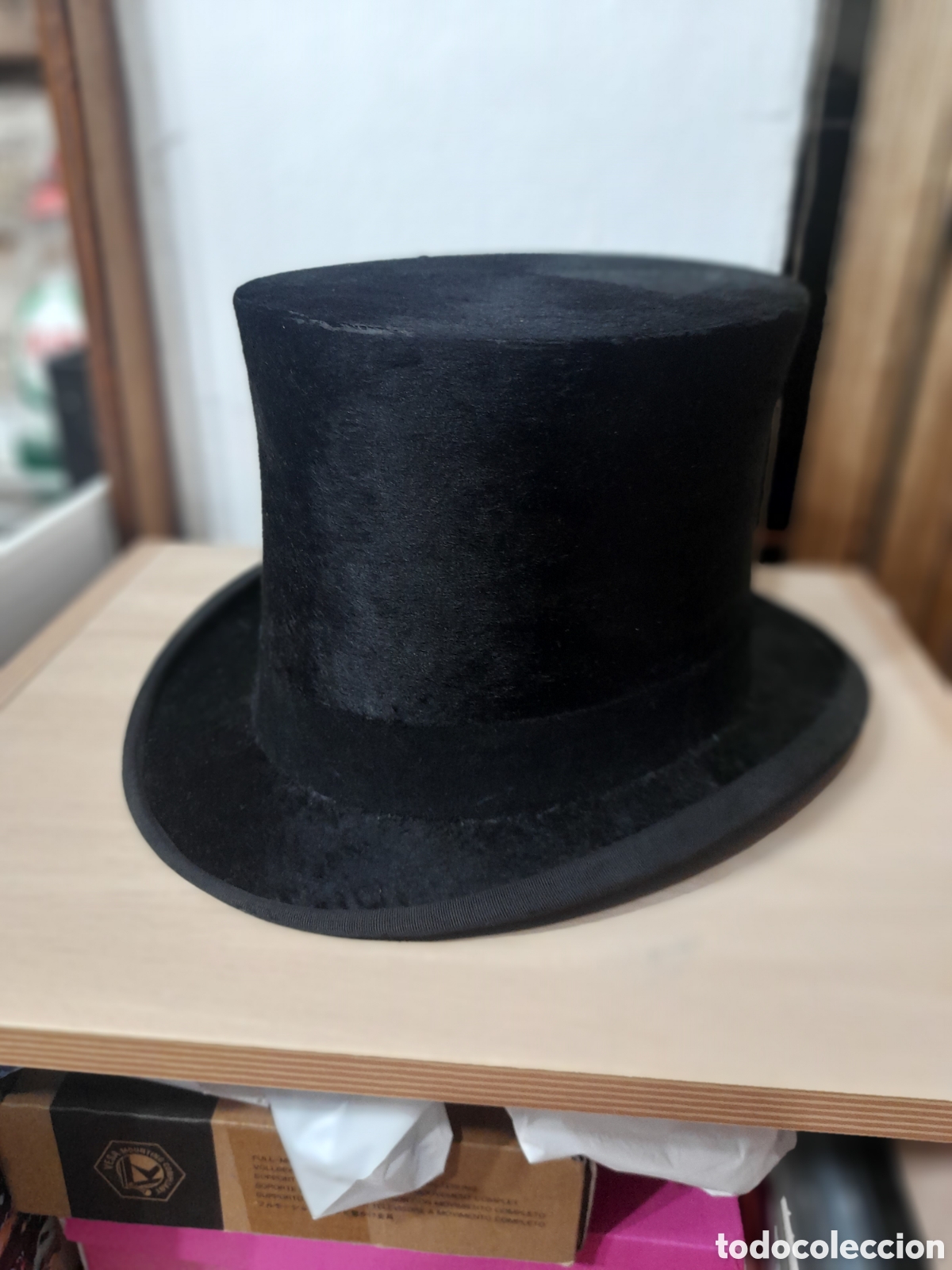Antig&uuml;edades: Sombrero de copa cl&aacute;sico - Foto 3