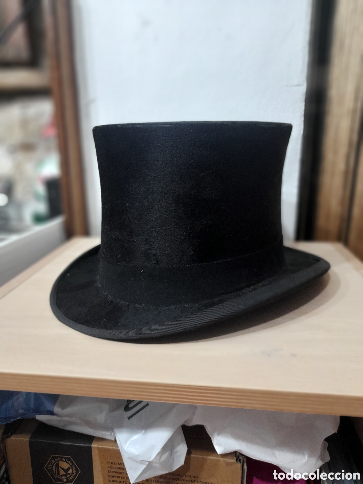 Antig&uuml;edades: Sombrero de copa cl&aacute;sico - Foto 1