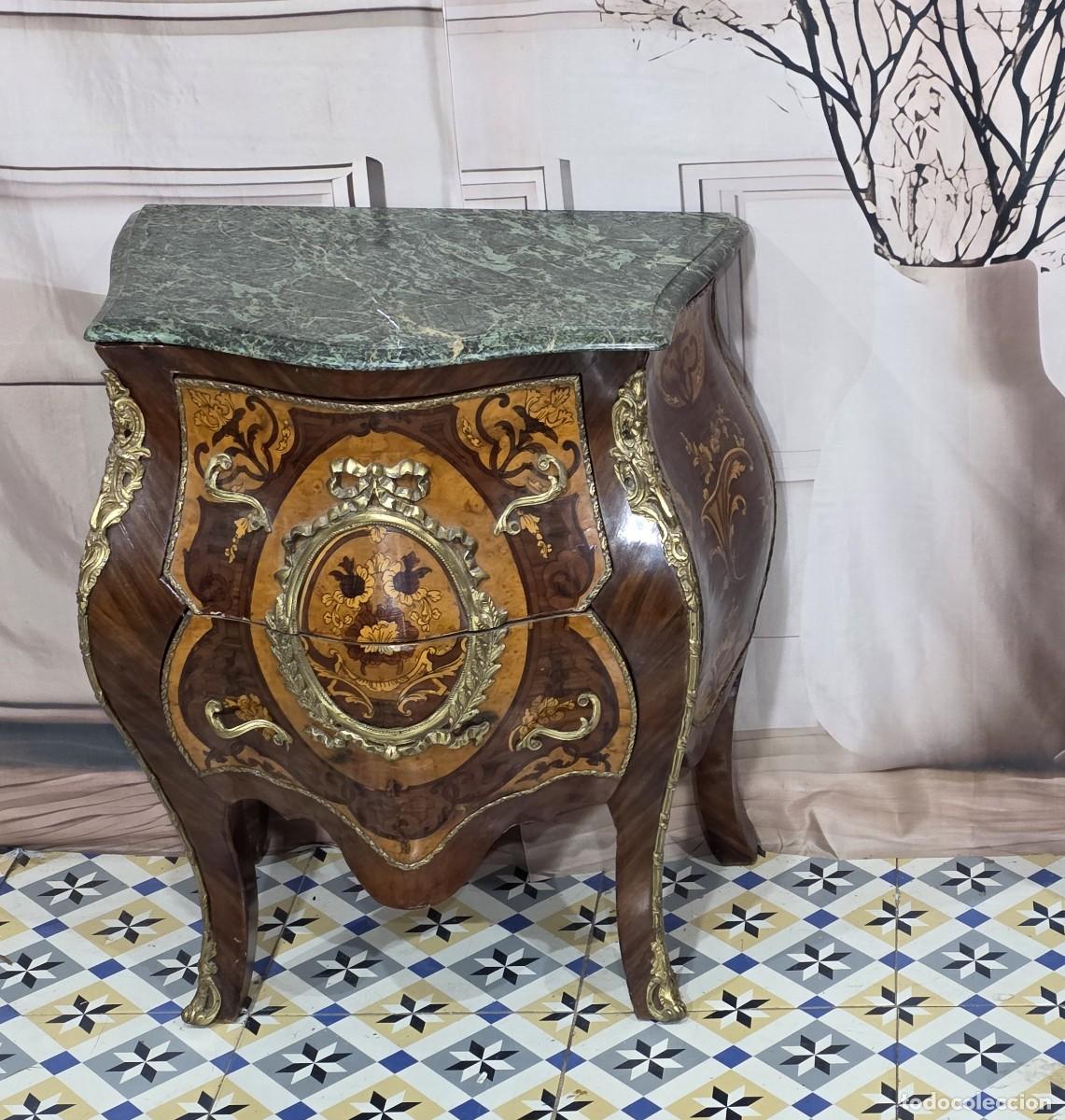 Antig&uuml;edades: Mesita estilo Luis XV - Foto 2