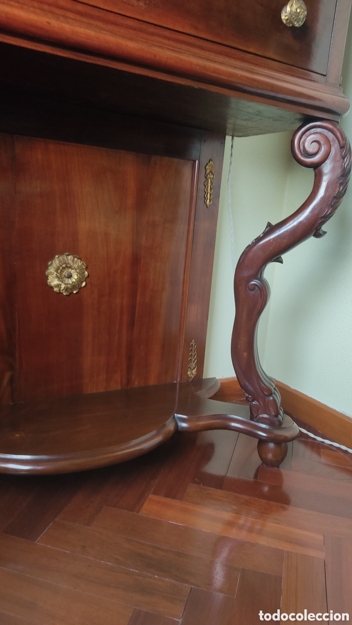 Antig&uuml;edades: Vitrina francesa de caoba. - Foto 5