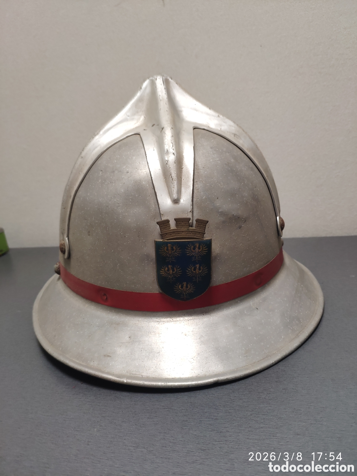 Antig&uuml;edades: Antiguo casco de bombero austriaco - Foto 2