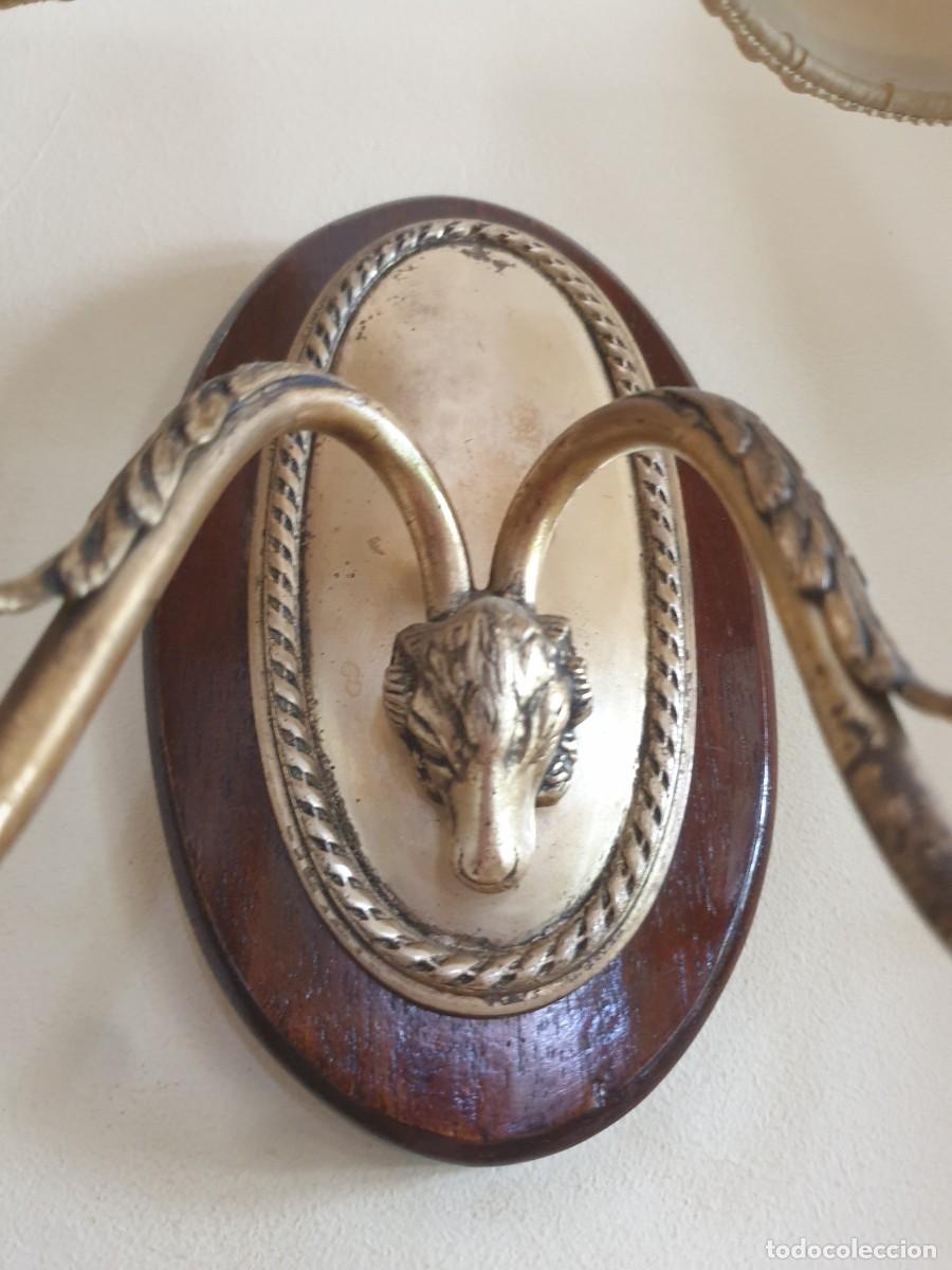 Antig&uuml;edades: 3 APLIQUES DE PARED LAMPARAS DE BRONCE CON CABEZA DE CABRA - Foto 7