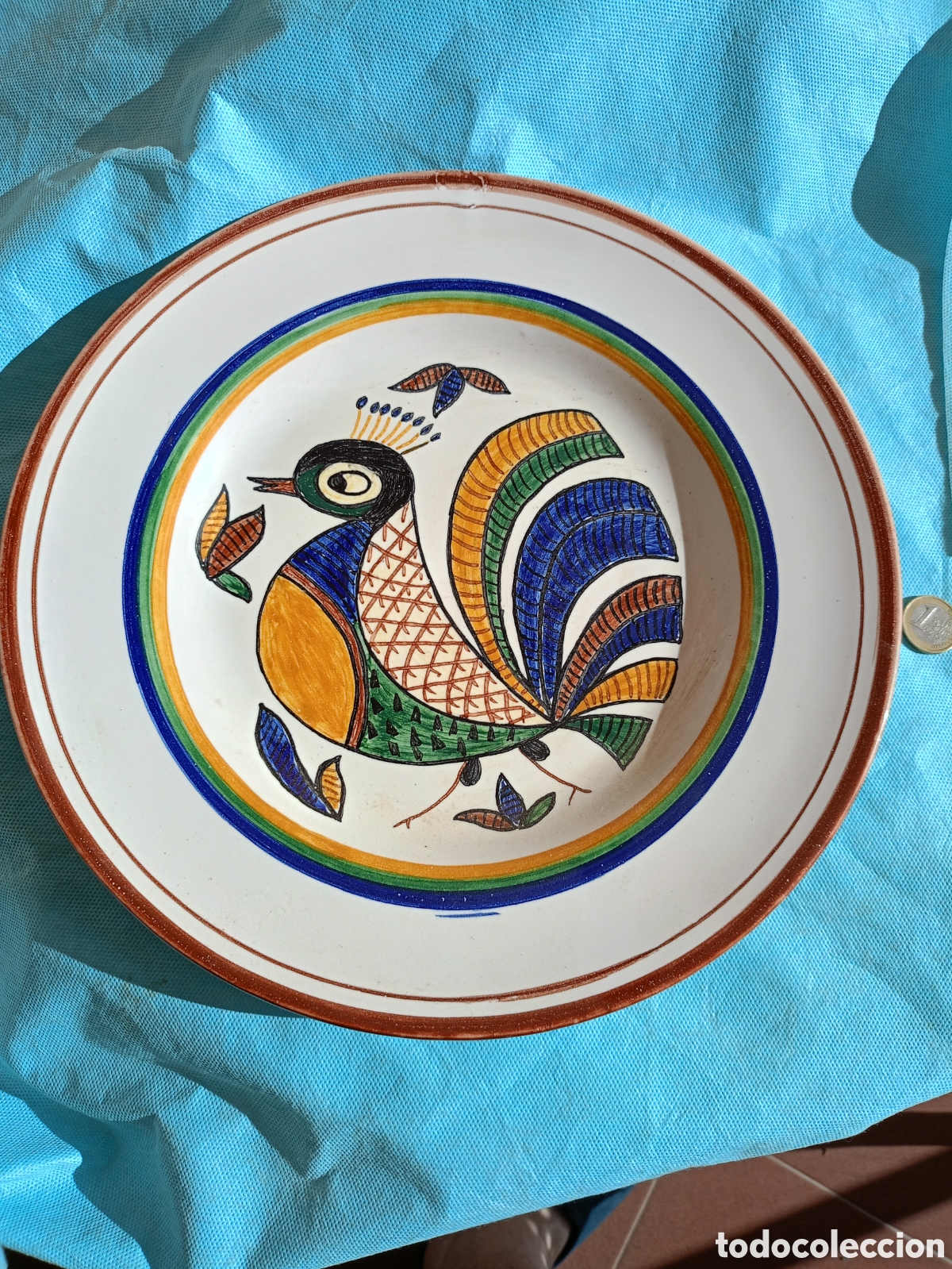 Antig&uuml;edades: PLATO CON P&Aacute;JARO 31 CM - Foto 1