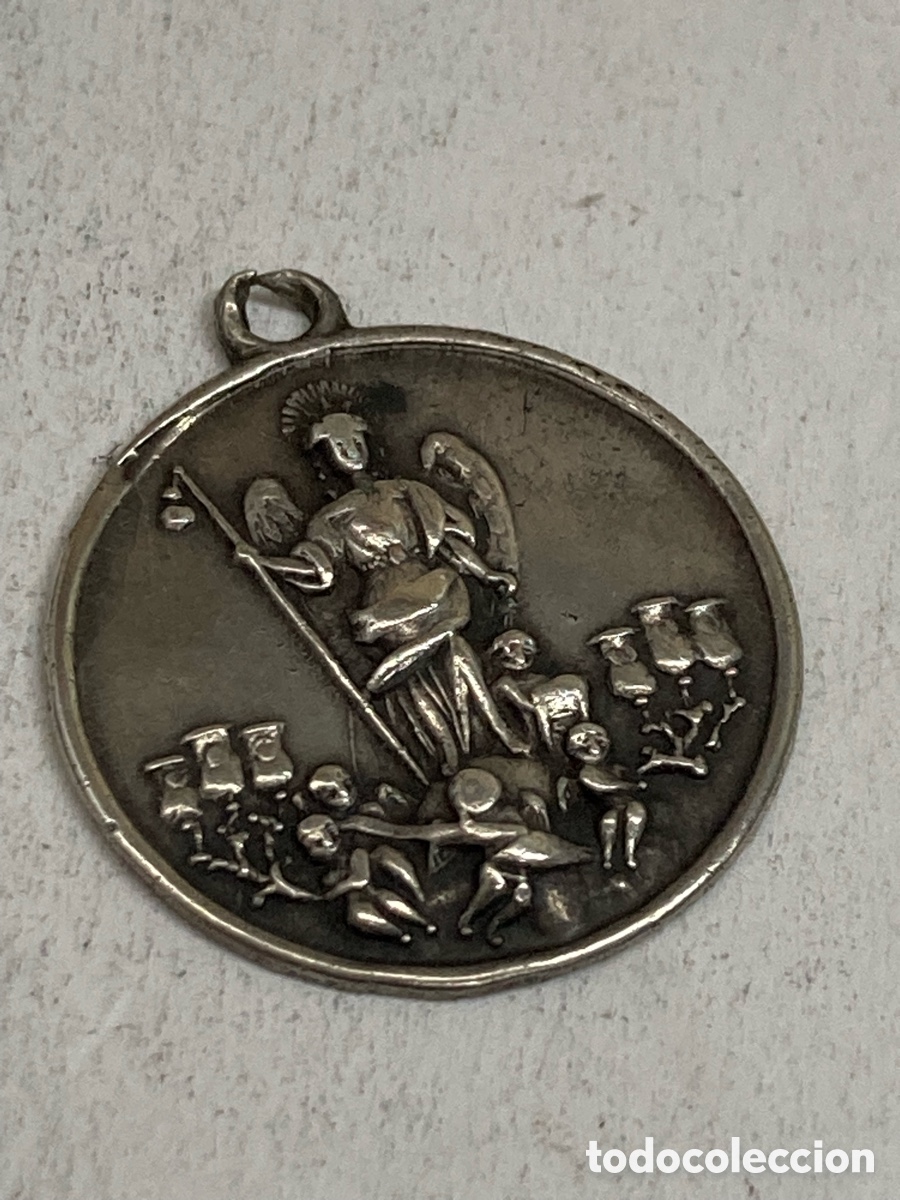 Antig&uuml;edades: Medalla de plata religiosa /C549 - Foto 1