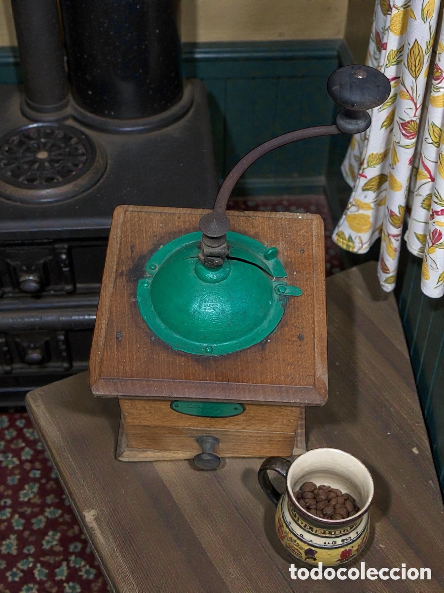 Antig&uuml;edades: Antigua molinillo de caf&eacute; - Foto 4