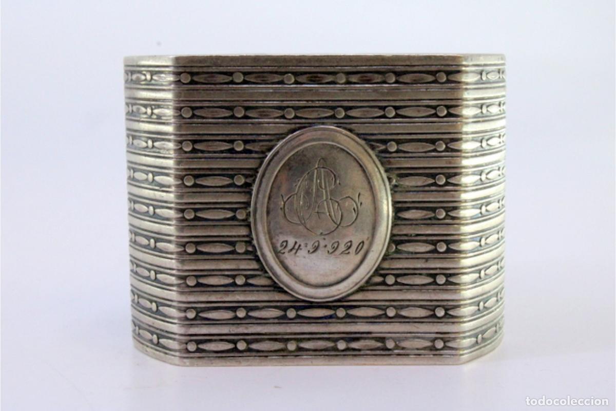 Antig&uuml;edades: Servilletero de plata - Foto 2