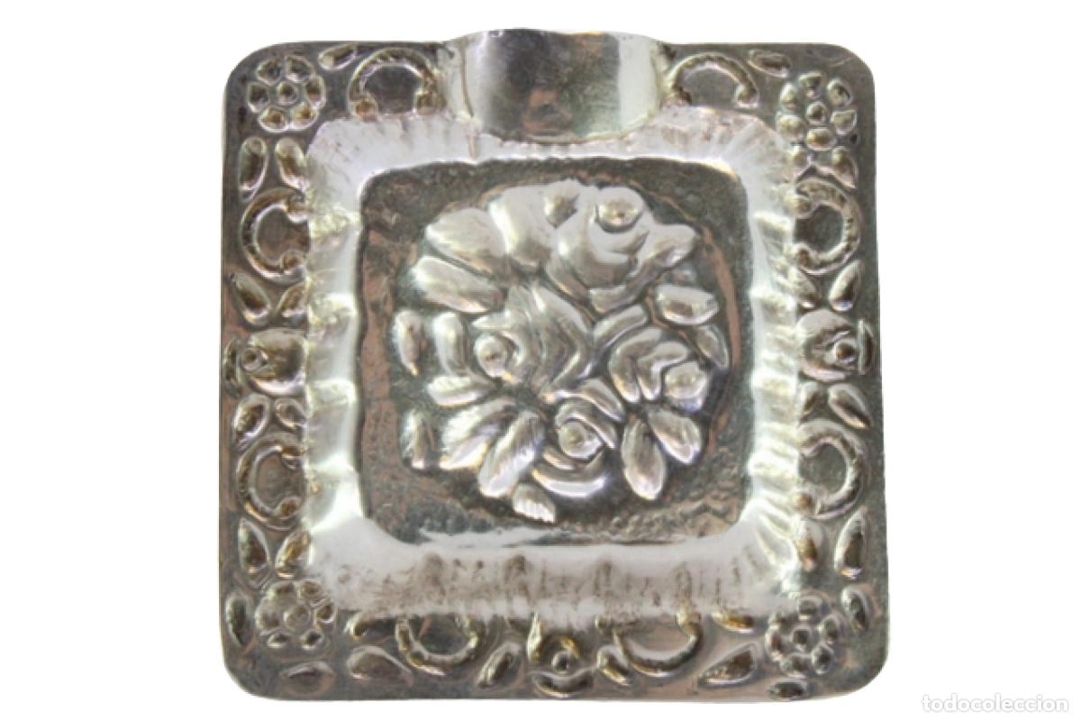 Antig&uuml;edades: Cenicero de plata - Foto 1