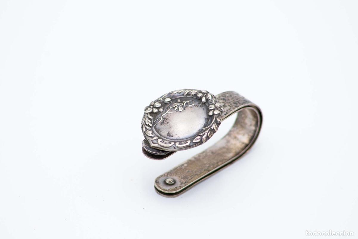Antig&uuml;edades: Servilletero de plata - Foto 3