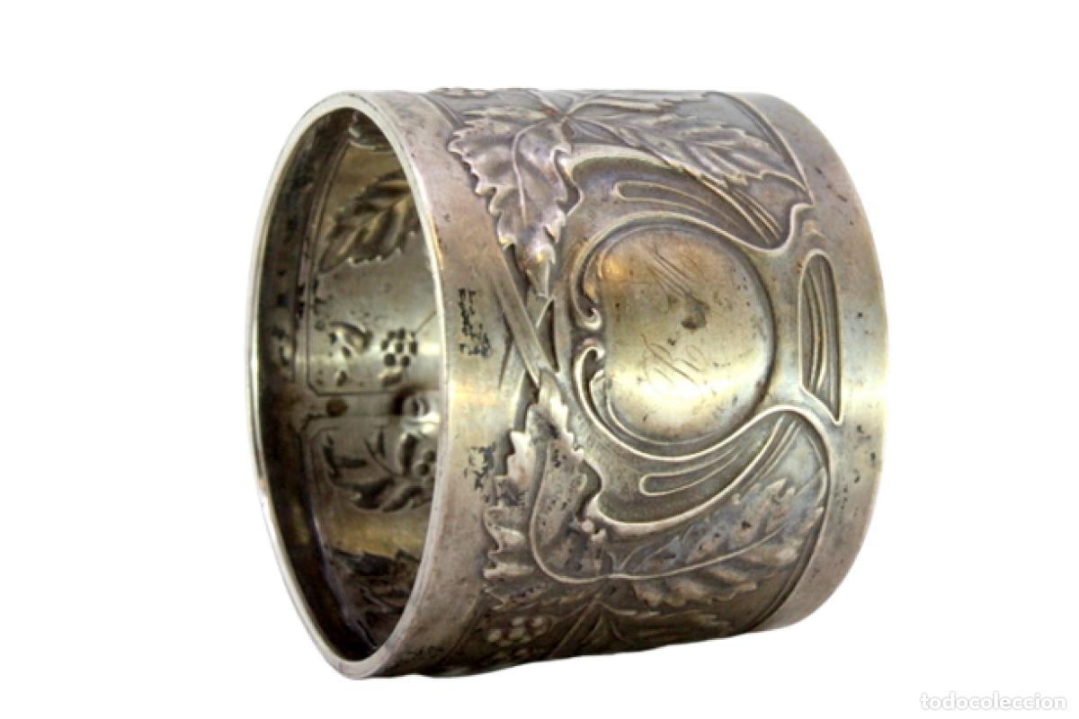 Antig&uuml;edades: Servilletero de plata