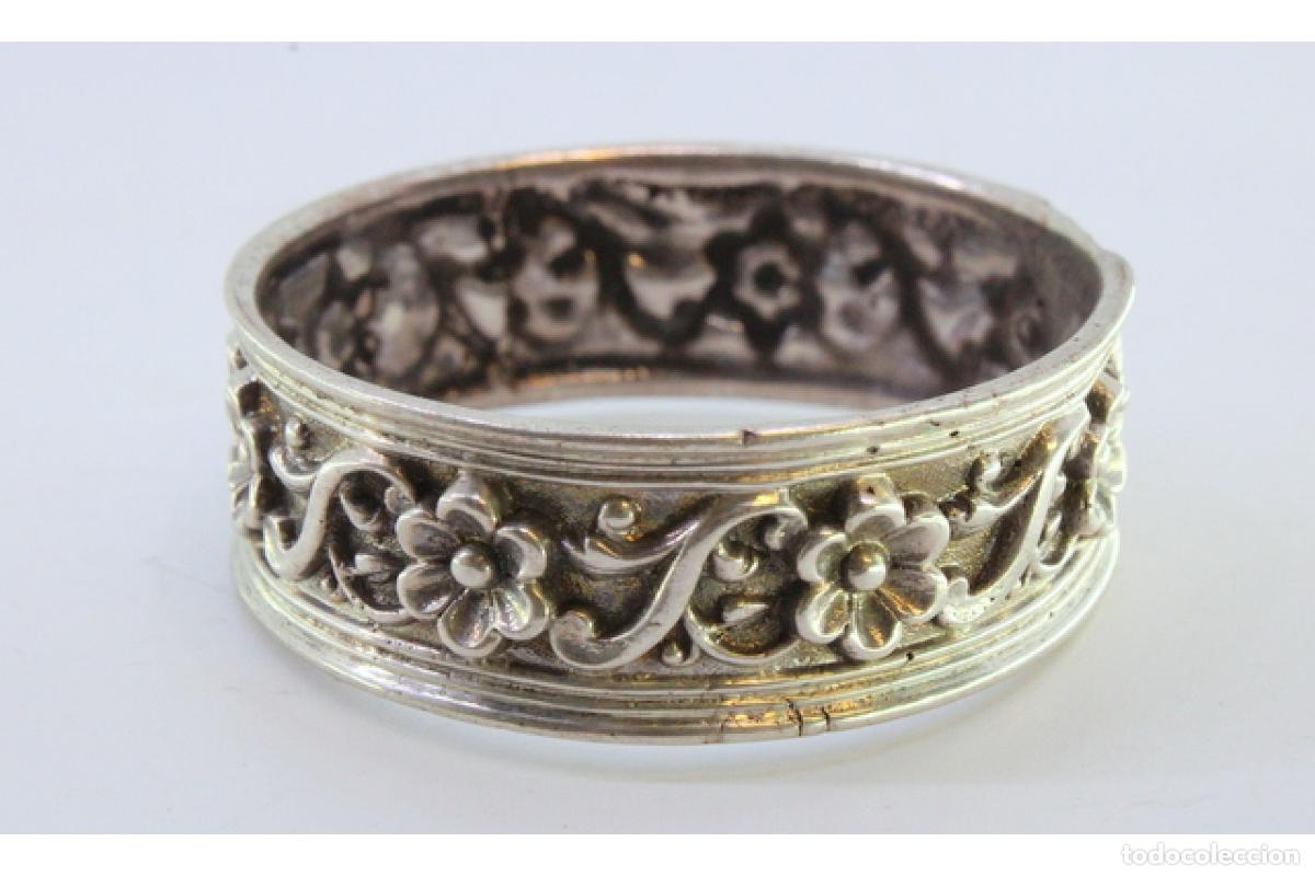 Antig&uuml;edades: Servilletero de plata - Foto 5