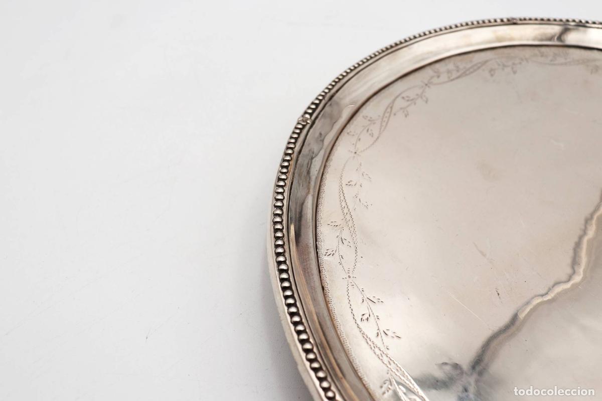 Antig&uuml;edades: Bandeja de plata - Foto 3