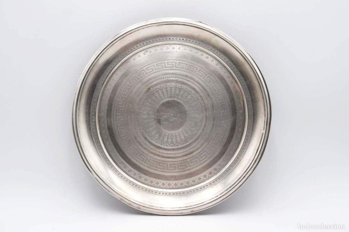 Antig&uuml;edades: Bandeja de plata - Foto 1