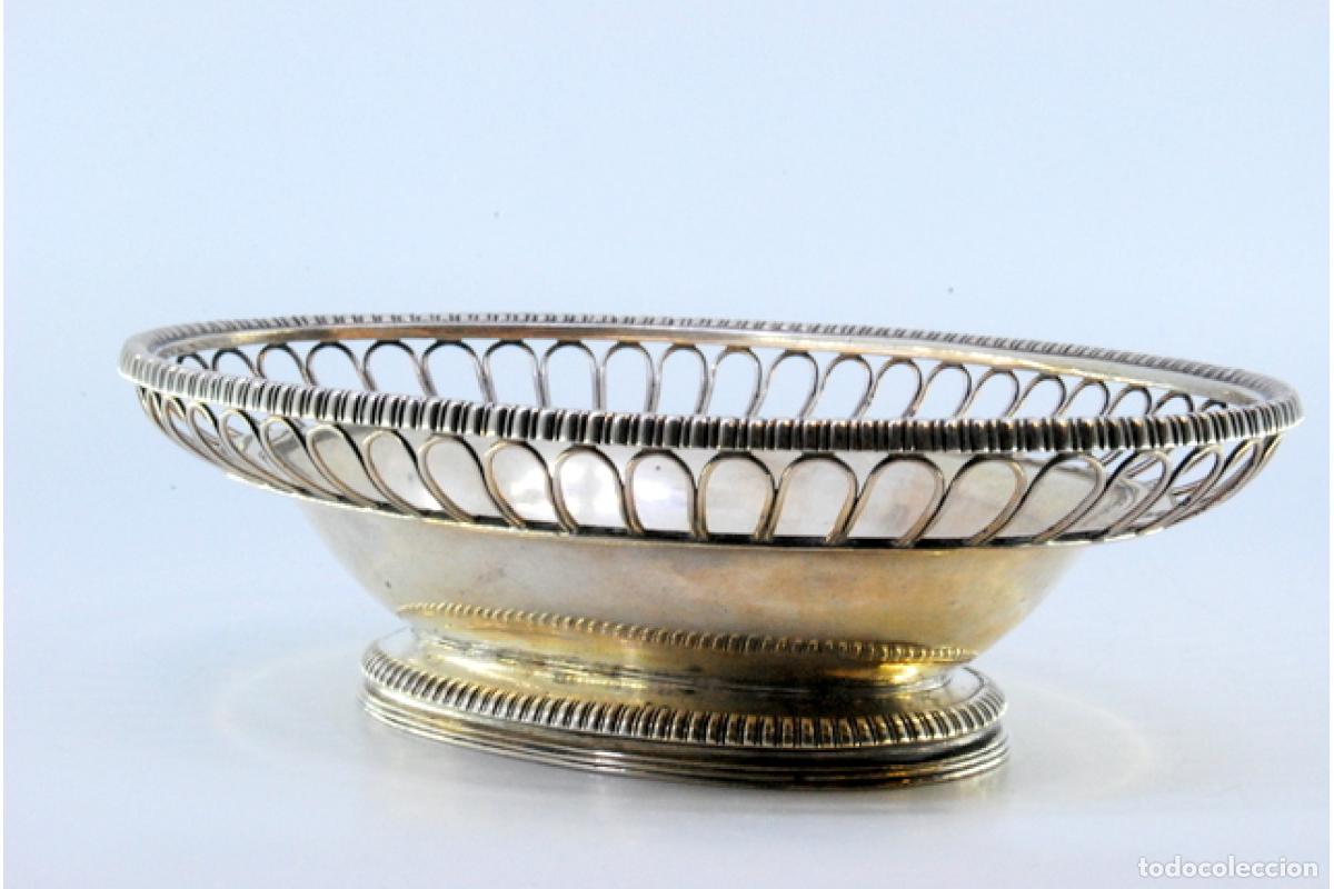 Antig&uuml;edades: plato de dulces de plata - Foto 6