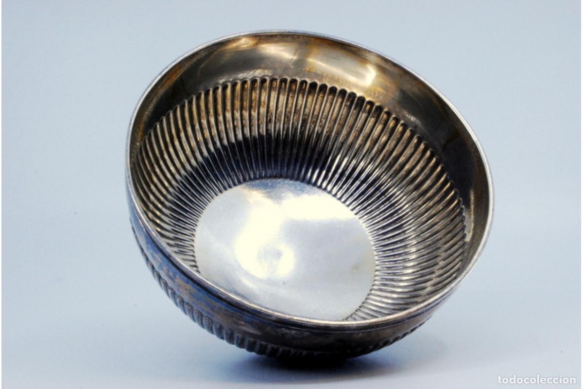 Antig&uuml;edades: plato de dulces de plata - Foto 3