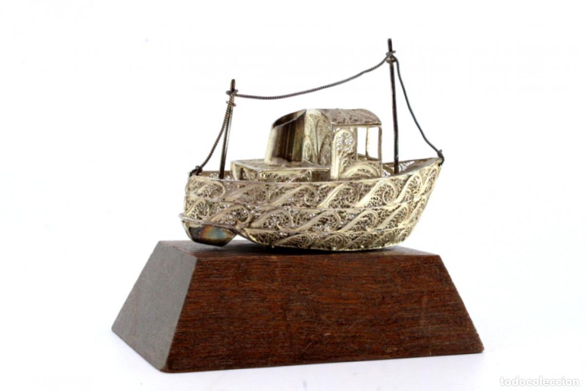 Antig&uuml;edades: Barco en filigrana de plata. - Foto 3