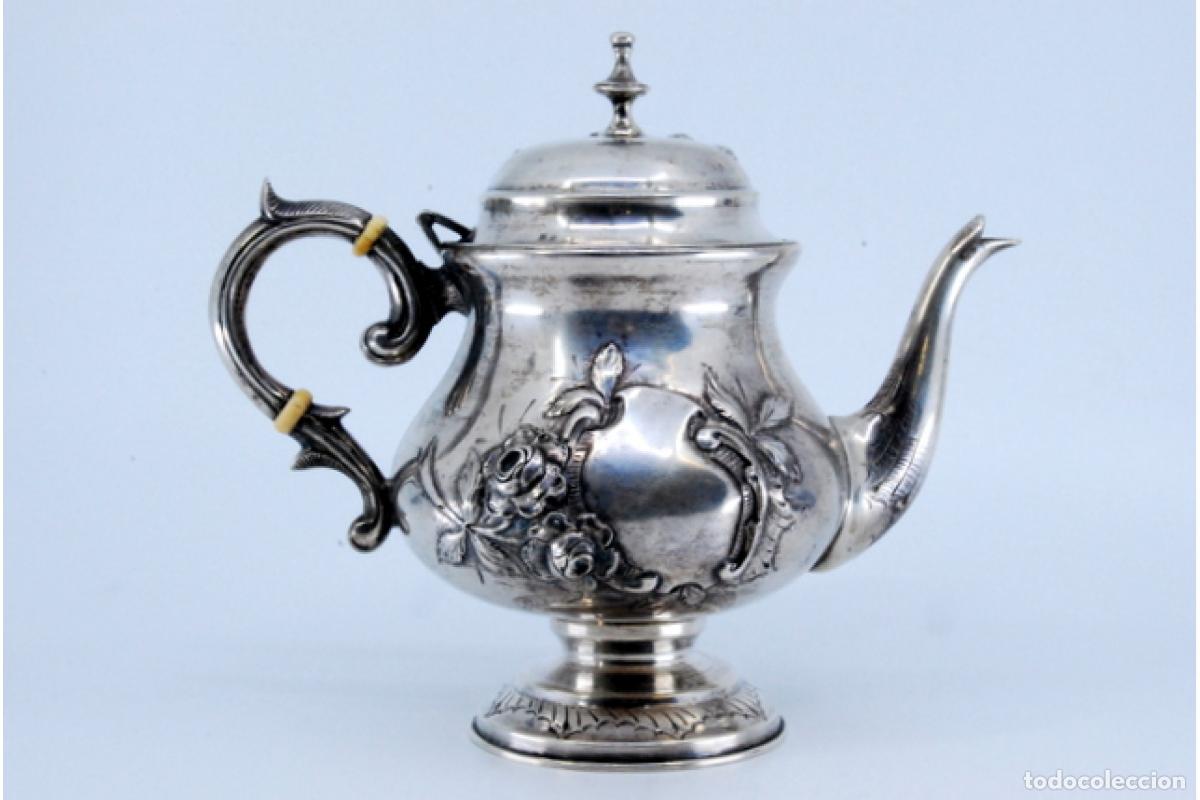 Antig&uuml;edades: Cafetera de plata - Foto 11