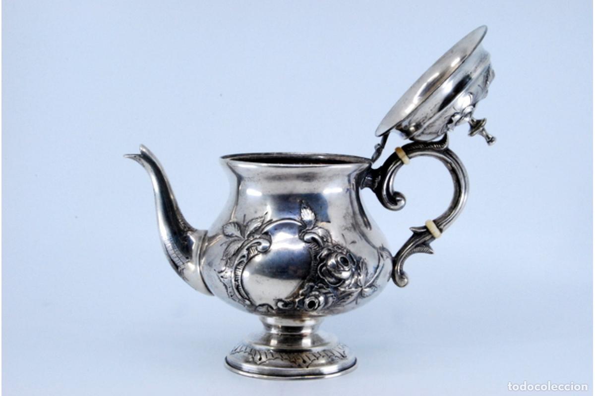 Antig&uuml;edades: Cafetera de plata - Foto 13
