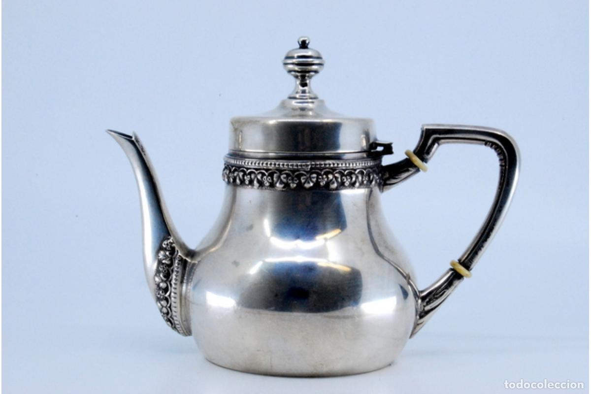 Antig&uuml;edades: Cafetera de plata - Foto 10