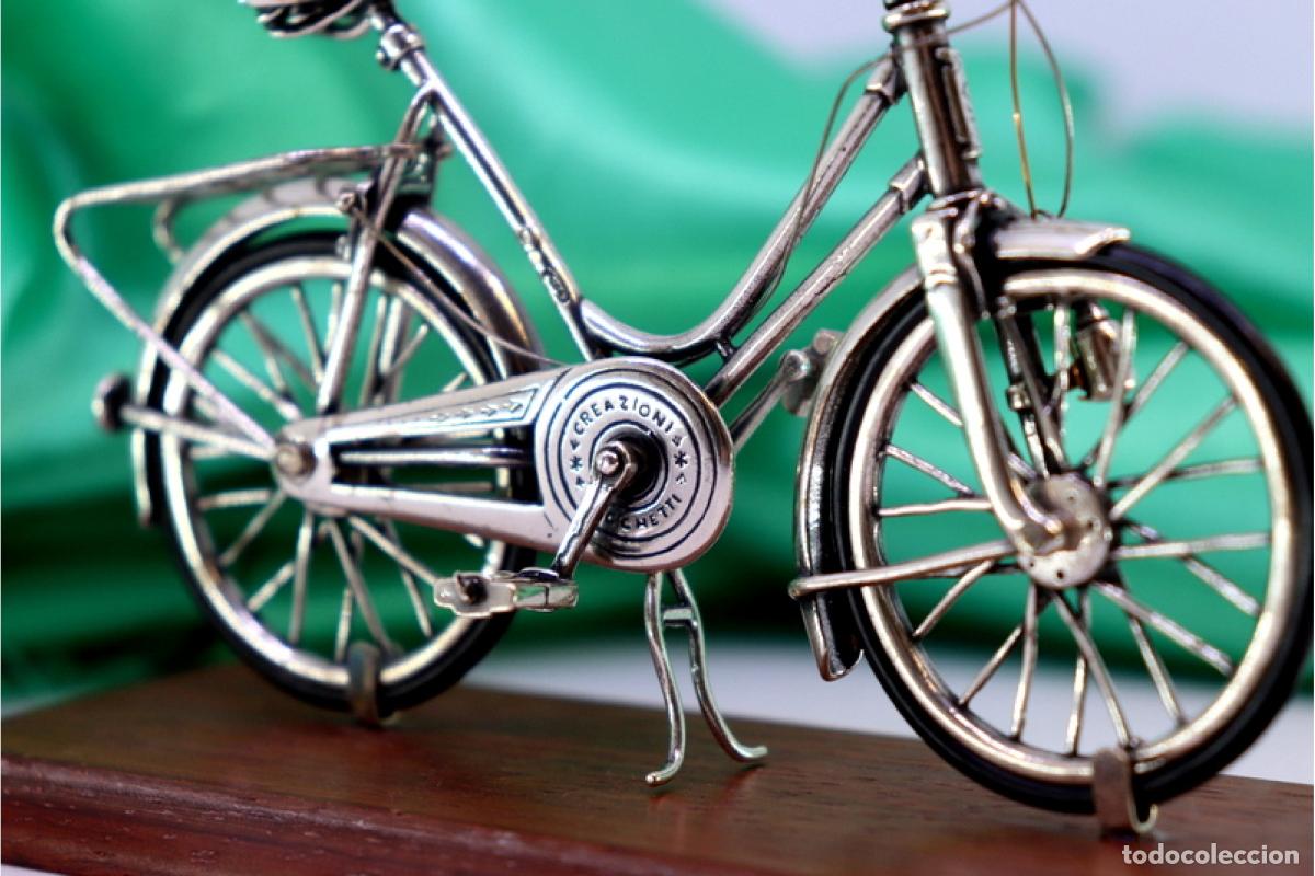 Antig&uuml;edades: Bicicleta plateada - Foto 2