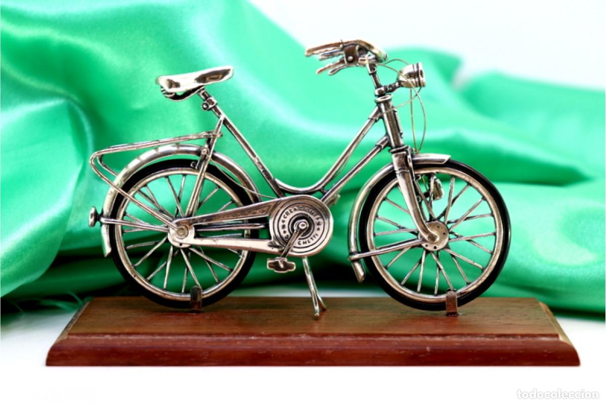 Antig&uuml;edades: Bicicleta plateada - Foto 5