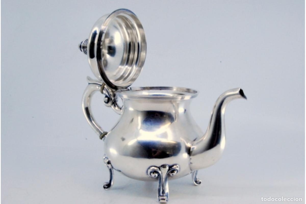 Antig&uuml;edades: Cafetera de plata - Foto 3