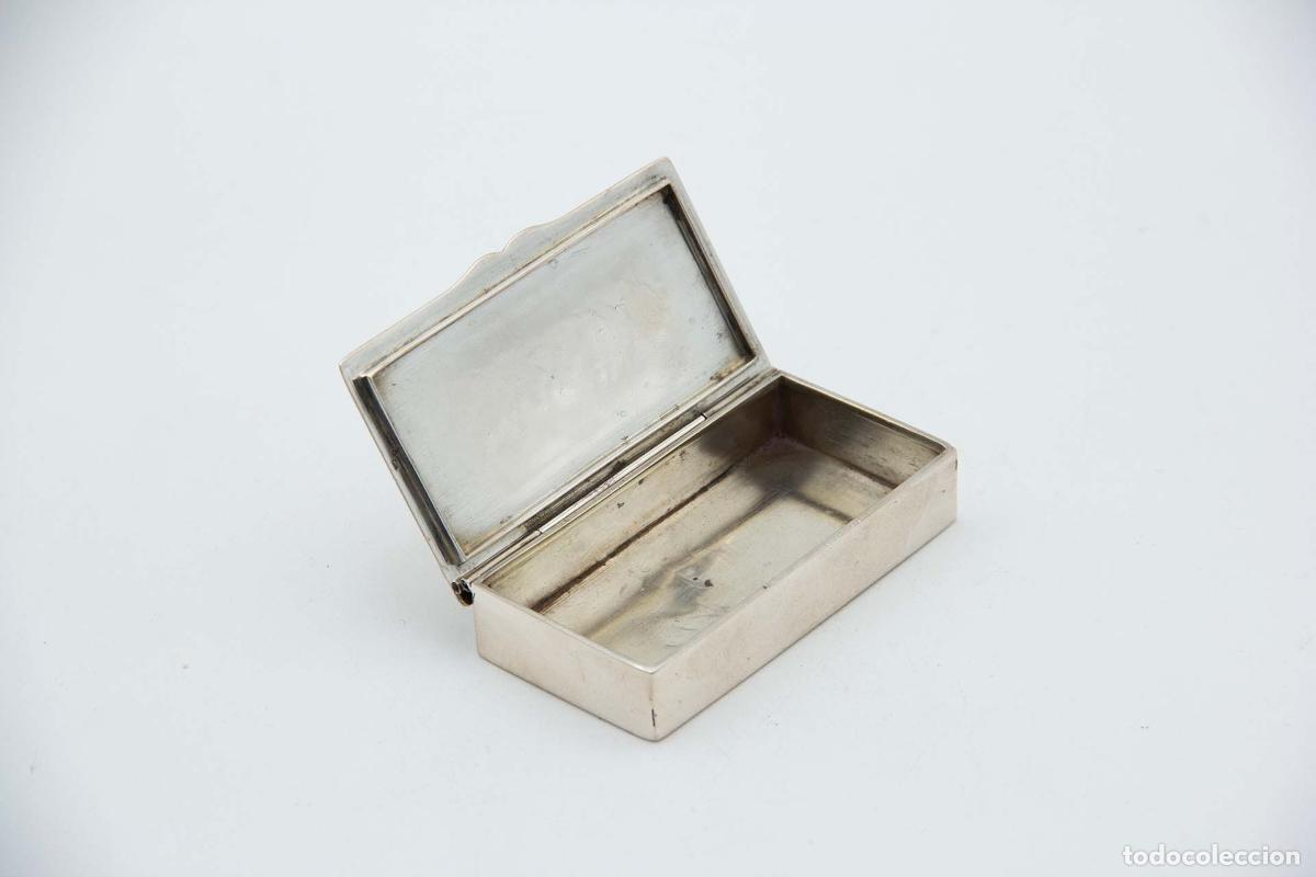 Antig&uuml;edades: Caja plateada para pins. - Foto 2