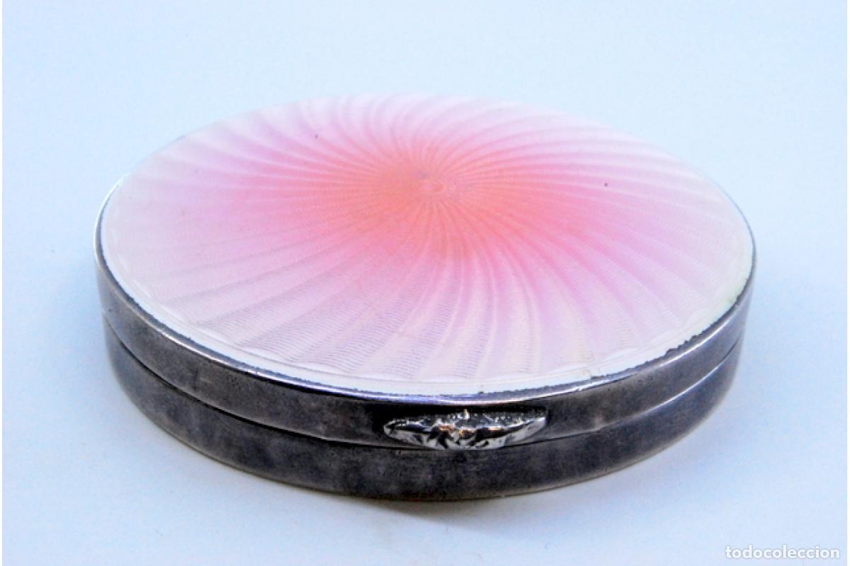 Antig&uuml;edades: Estuche de belleza plateado - Foto 9