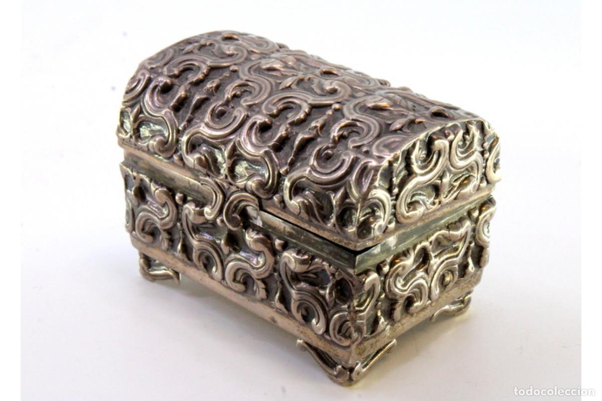 Antig&uuml;edades: Caja de plata - Foto 4