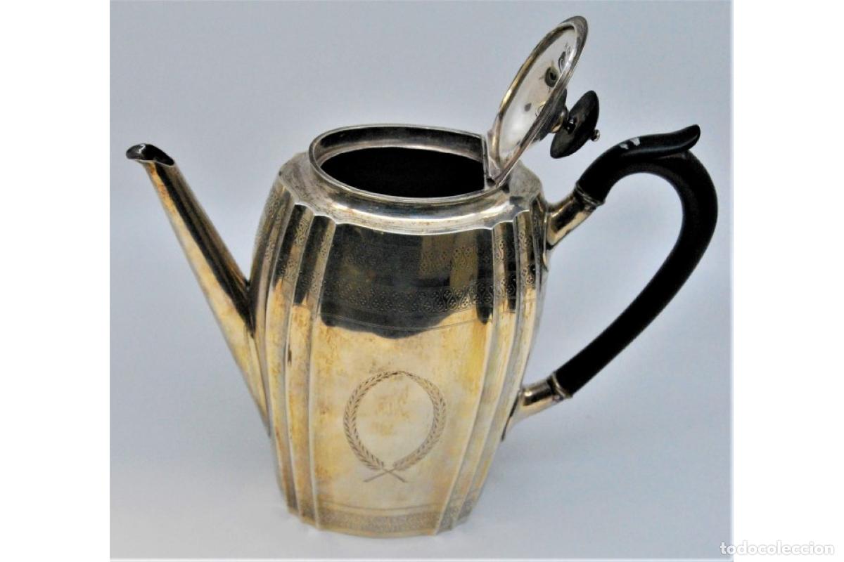 Antig&uuml;edades: Cafetera de plata - Foto 5
