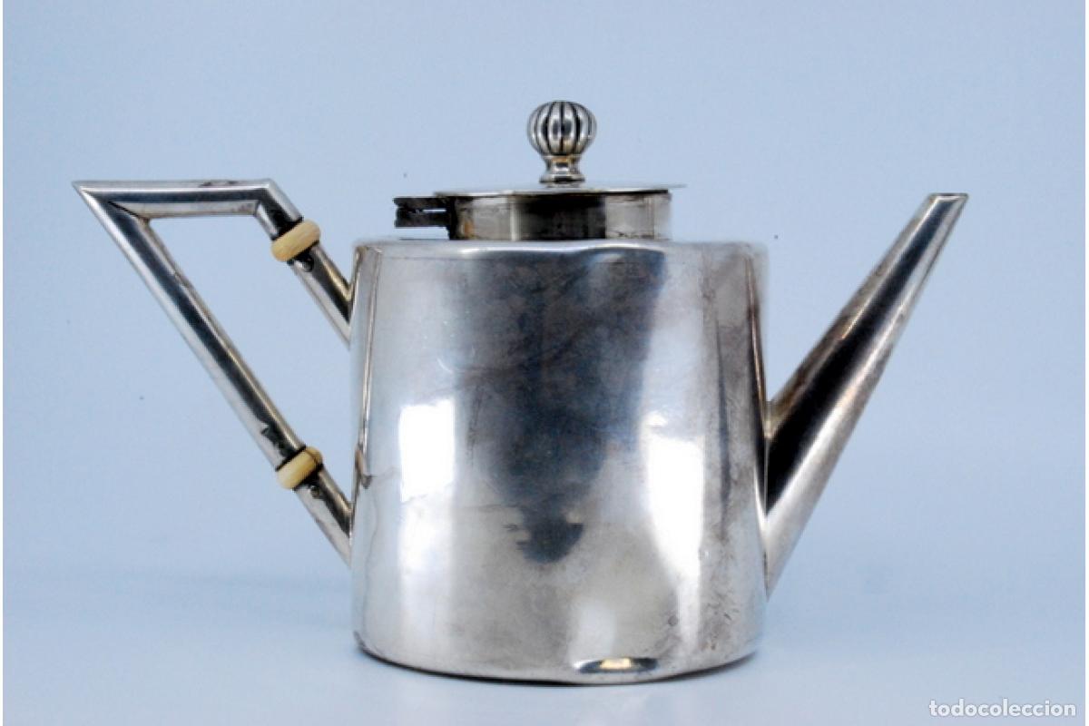 Antig&uuml;edades: Cafetera de plata - Foto 9