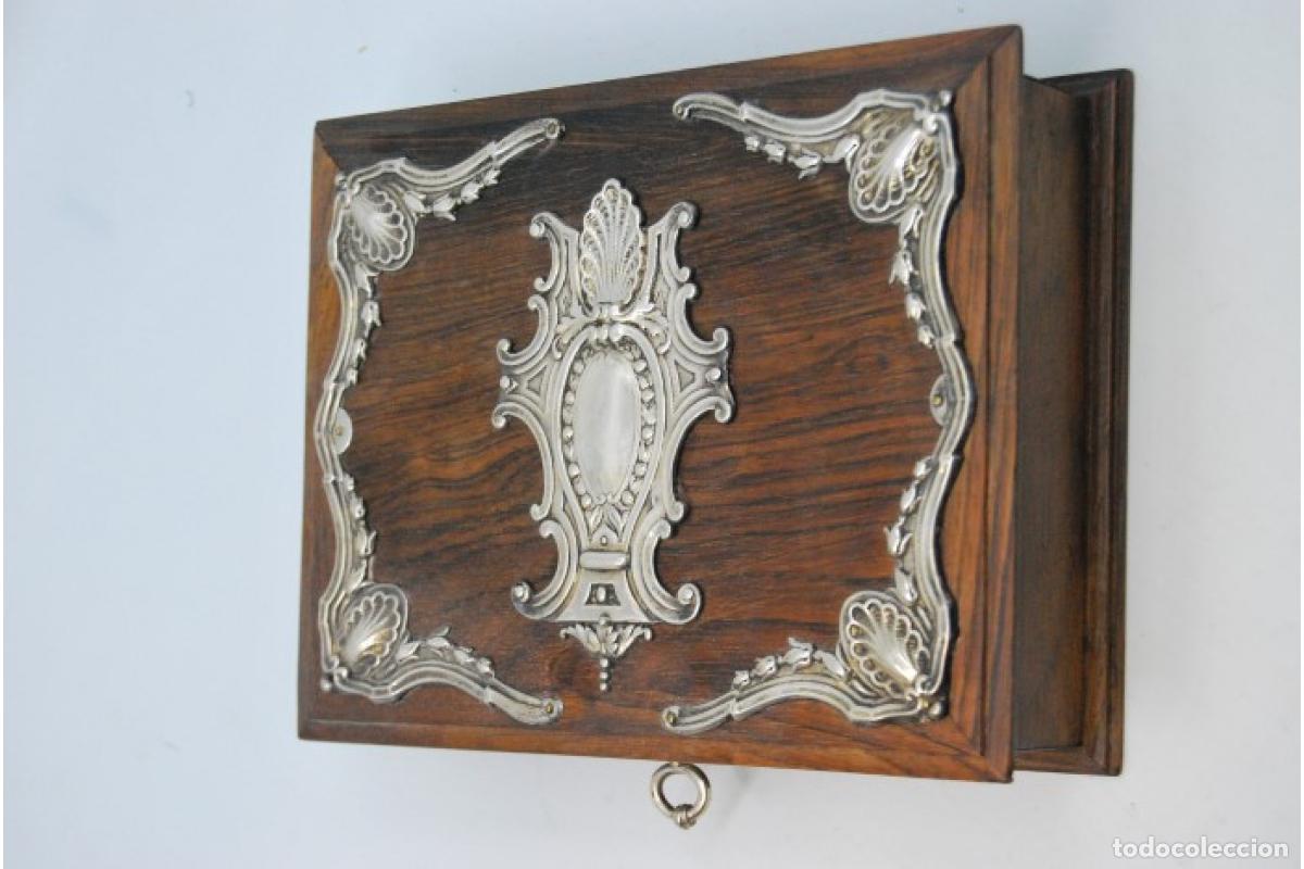 Antig&uuml;edades: Joyero, fabricado en madera y plata. - Foto 3
