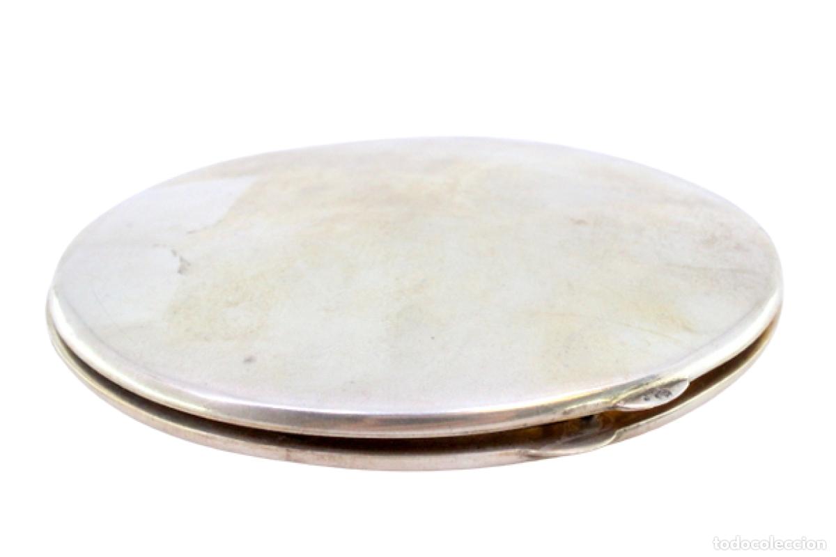 Antig&uuml;edades: Estuche de belleza plateado - Foto 1