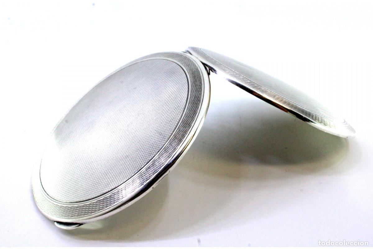 Antig&uuml;edades: Estuche de belleza plateado - Foto 2