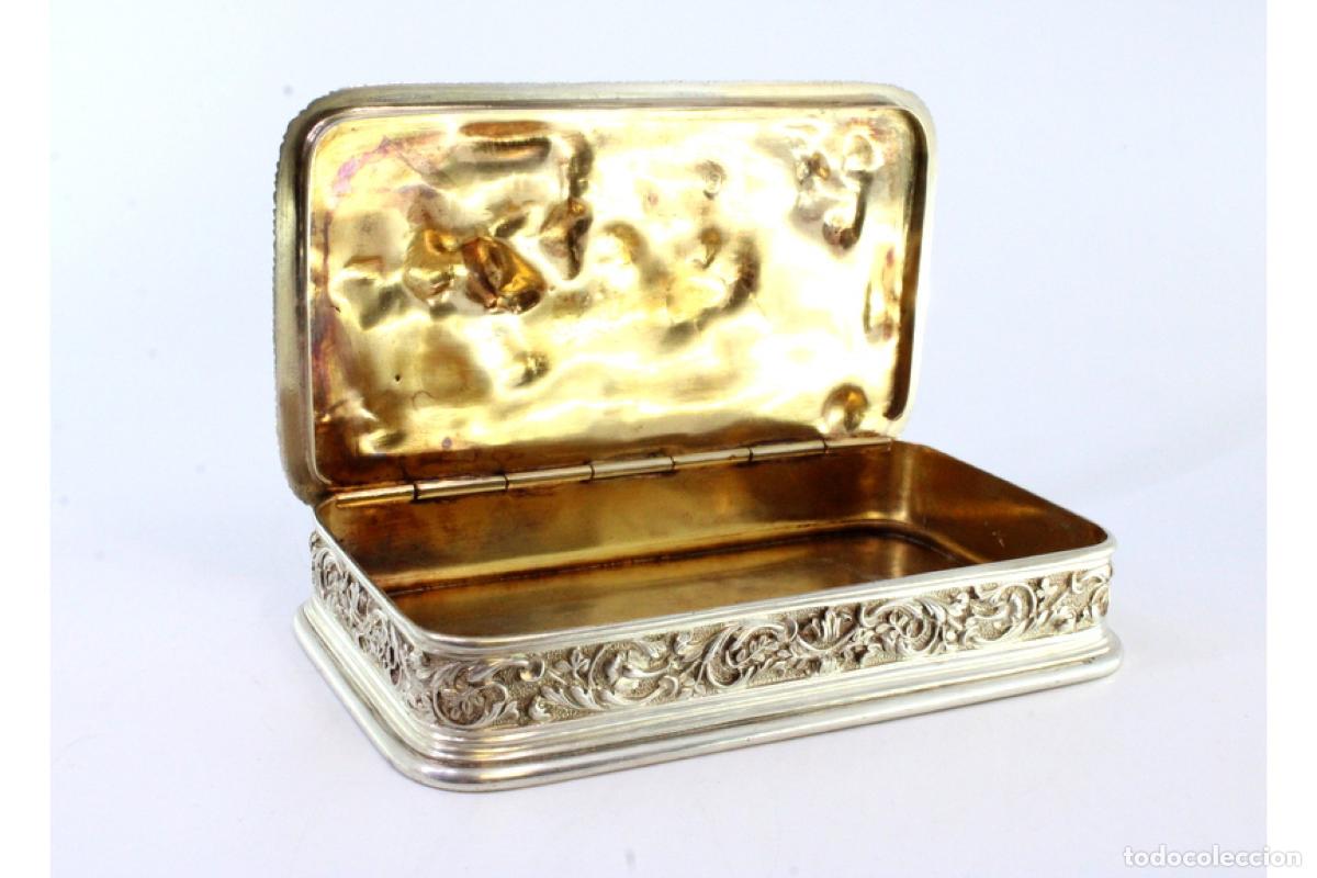 Antig&uuml;edades: Caja de plata - Foto 7