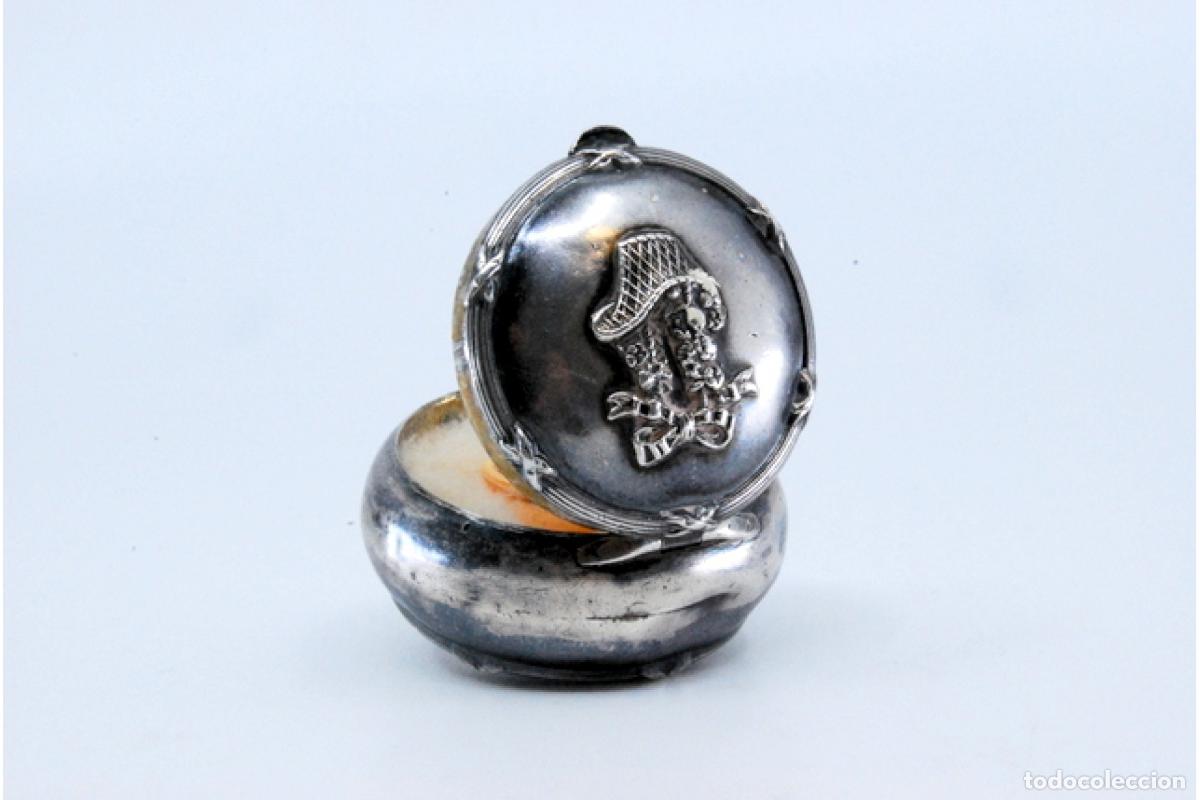Antig&uuml;edades: Estuche de belleza plateado - Foto 7