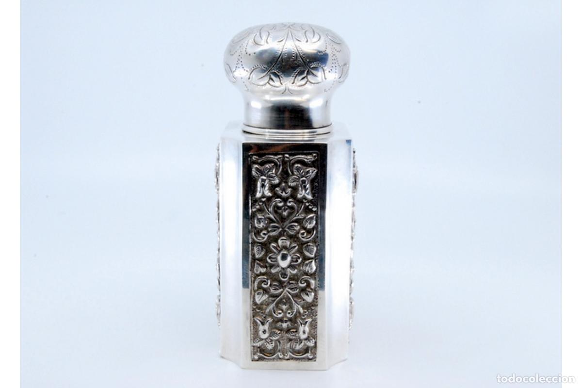 Antig&uuml;edades: Frasco de perfume, en plata - Foto 3