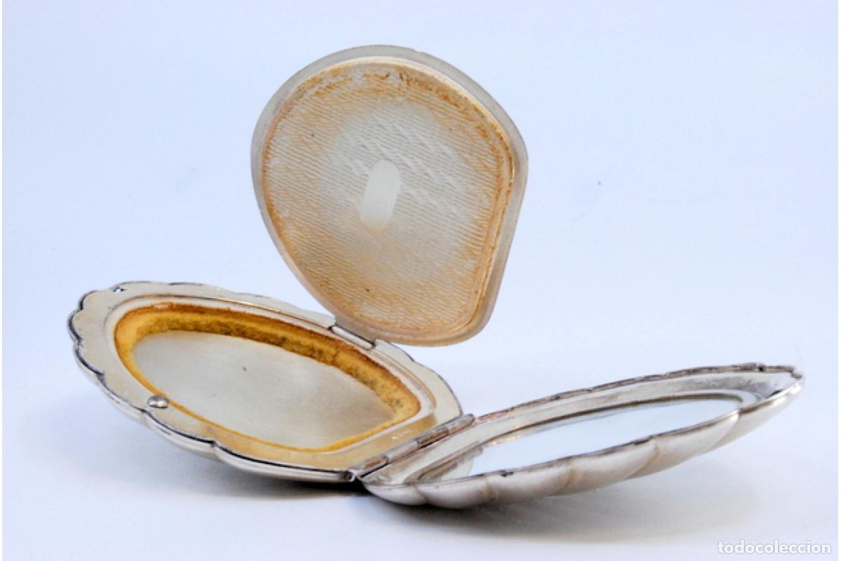 Antig&uuml;edades: Estuche de belleza plateado - Foto 6