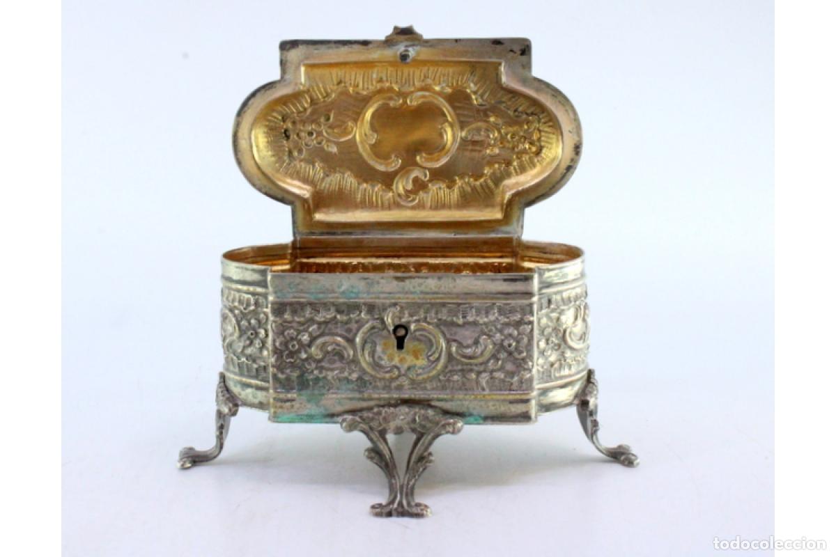 Antig&uuml;edades: Caja de joyer&iacute;a de plata - Foto 4