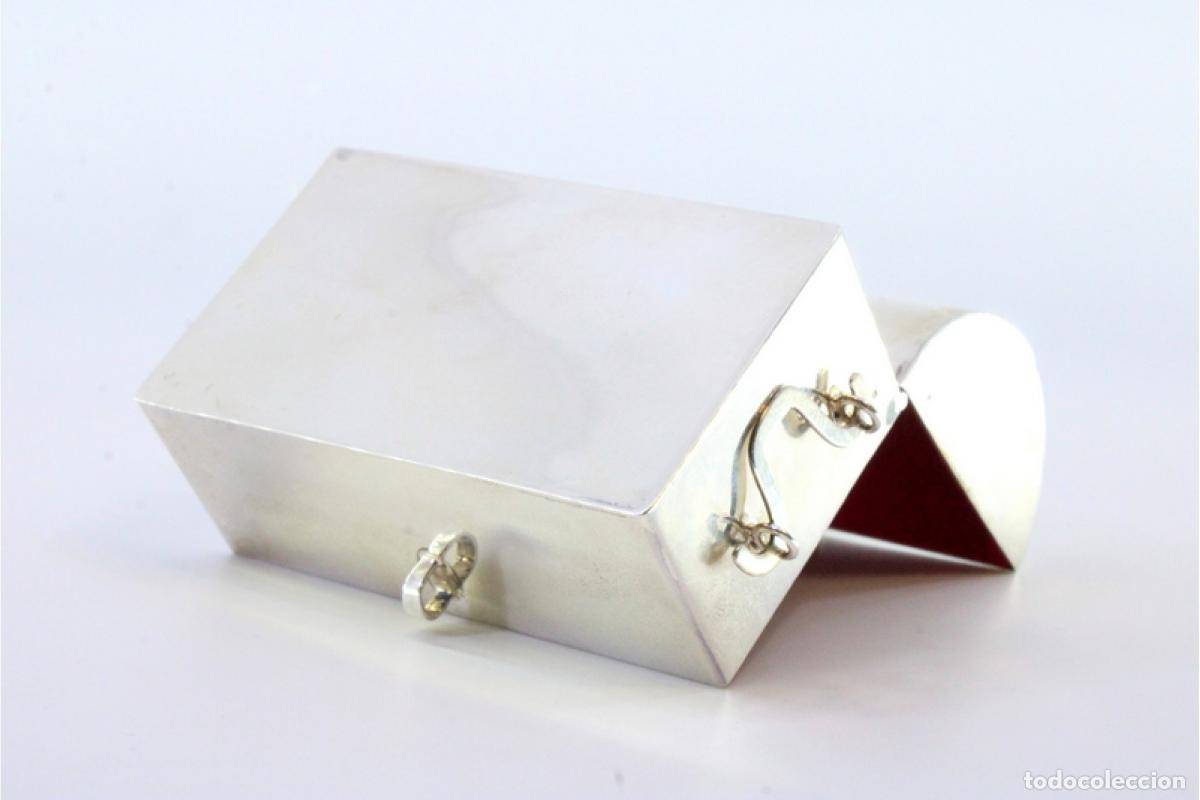 Antig&uuml;edades: Caja de plata - Foto 8